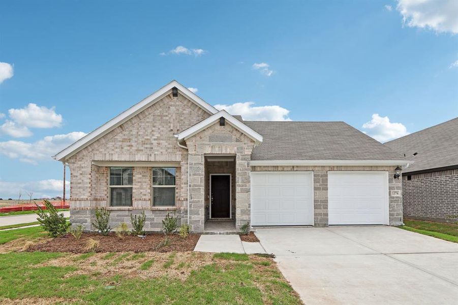 Photo is not of the actual home, but is an inspirational photo of builder’s model home and may depict options, furnishings, and/or decorator features that are not included. Photo is not of the actual home, but is an inspirational photo of builder’s model home and may depict options, furnishings, and/or decorator features that are not included.