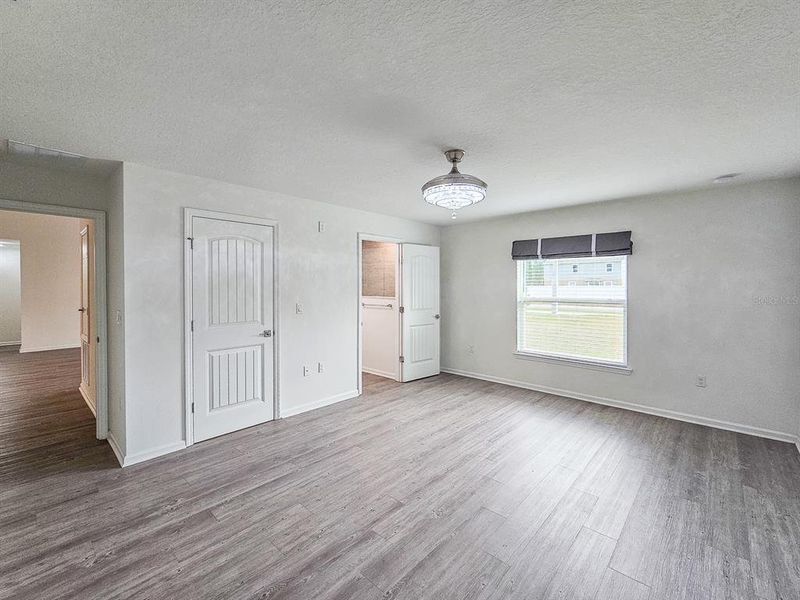 Spacious, unfurnished interior of a new home in , Palm Coast (Image 17).