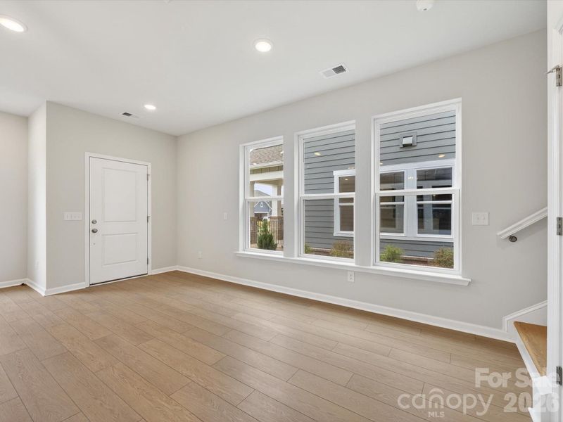 Spacious, unfurnished interior of a new home in Hardy Pond Townhomes, Rock Hill (Image 25).