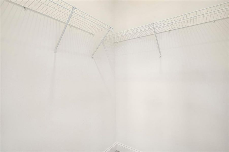 Spacious, unfurnished interior of a new home in Bennett Farm, Loganville (Image 35).