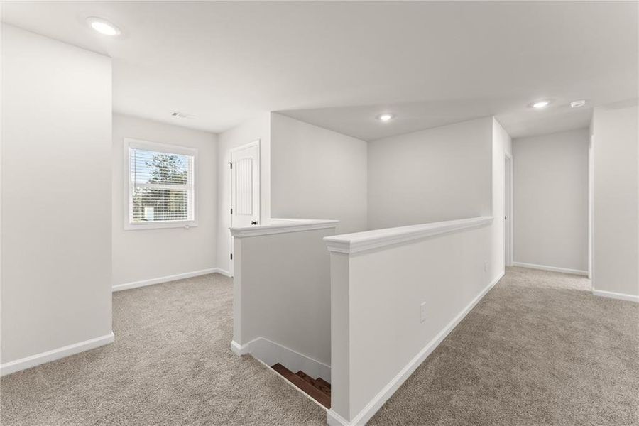 Spacious, unfurnished interior of a new home in , Lula (Image 19).