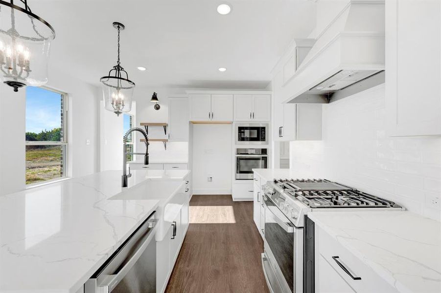 Furnished interior view inside a new home in Heath Golf & Yacht Villas, Heath (Image 12).