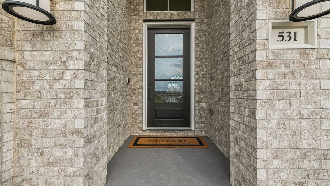 Representative exterior details of a home built from the Sweetwater by Chesmar Homes in Evergreen 60s, Conroe (Image 2). Representative exterior details of a home built from the Sweetwater by Chesmar Homes in Evergreen 60s, Conroe (Image 2).