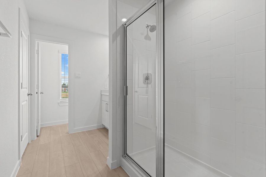 *Images and 3D tour are for illustration only and options may vary from home as built.