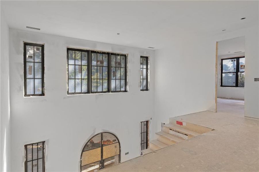 Image 13 of a home in .