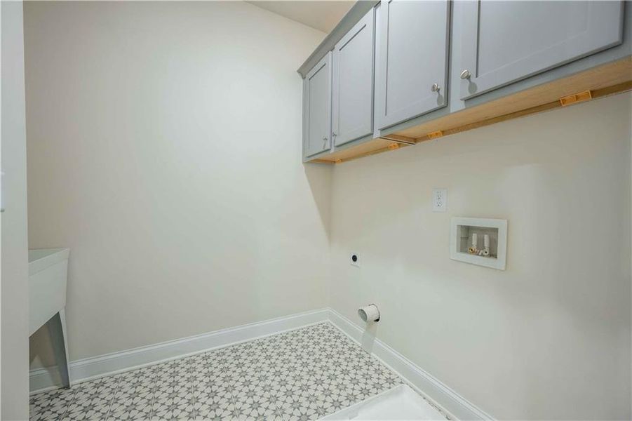 Image 33 of a home in . Image 33 of a home in .