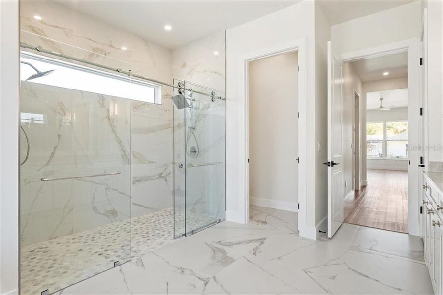 Spacious, unfurnished interior of a new home in , Palm Coast (Image 41). Spacious, unfurnished interior of a new home in , Palm Coast (Image 41).