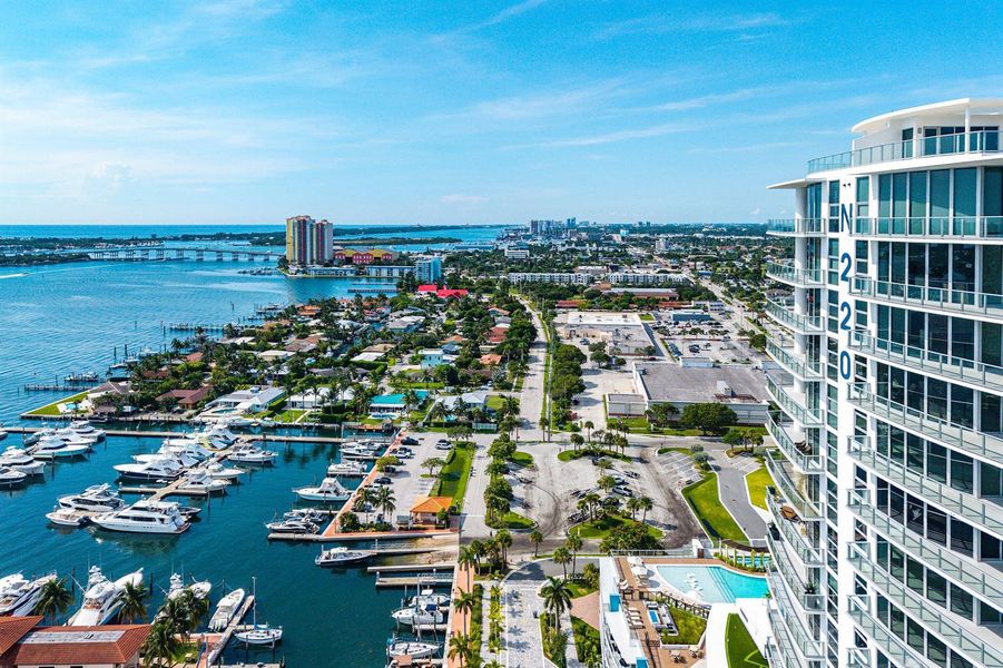 044-220LakeShoreDrive-1107-LakePark-FL-3 044-220LakeShoreDrive-1107-LakePark-FL-3