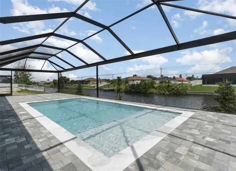 Exterior details and patio area of a home in , Cape Coral (Image 7).