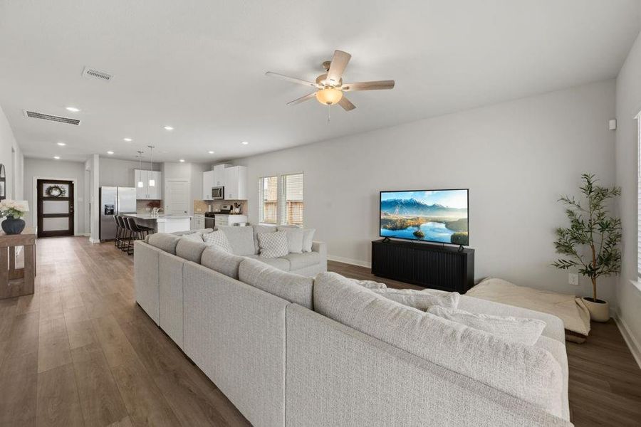 Furnished interior view inside a new home in Sundance Cove - Classic Series, Crosby (Image 11).