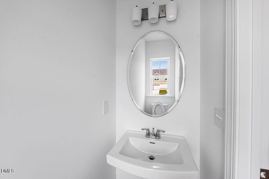 hj-nc-raleigh-magnolia-sage-lot-69-bathr