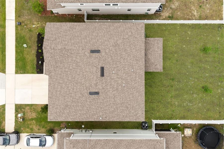 Exterior details and patio area of a home in Seasons at The Grove, Mascotte (Image 24).