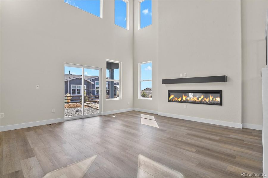 Spacious, unfurnished interior of a new home in , Colorado Springs (Image 19).