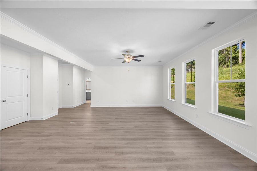 Spacious, unfurnished interior of a new home in Forrest Bluff, North Augusta (Image 20). Spacious, unfurnished interior of a new home in Forrest Bluff, North Augusta (Image 20).