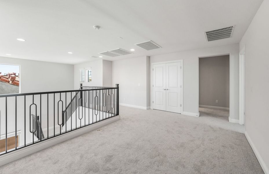 Spacious, unfurnished interior of a new home in Parkside at Anthem at Merrill Ranch, Florence (Image 20). Spacious, unfurnished interior of a new home in Parkside at Anthem at Merrill Ranch, Florence (Image 20).