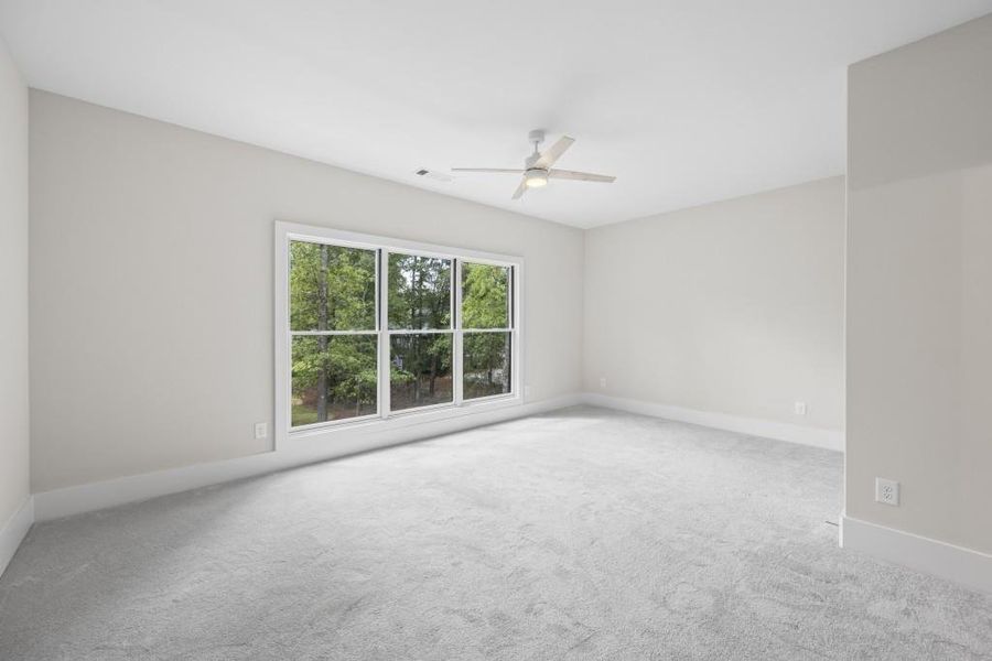 Spacious, unfurnished interior of a new home in , Buckhead (Image 30).