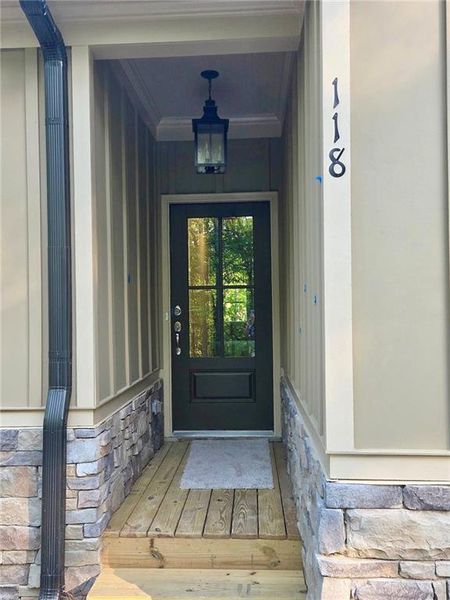 Exterior details and patio area of a home in , Waleska (Image 4).