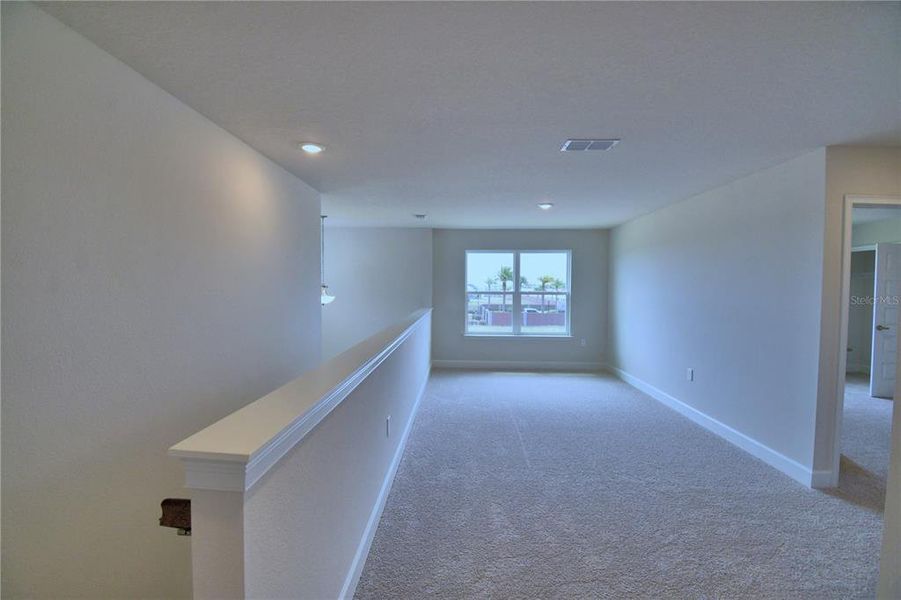 Spacious, unfurnished interior of a new home in Lake Juliana Estates, Auburndale (Image 33).