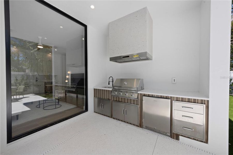 Furnished interior view inside a new home in , Bradenton (Image 41).
