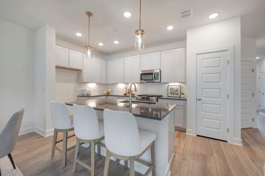 Kitchen (Staged)