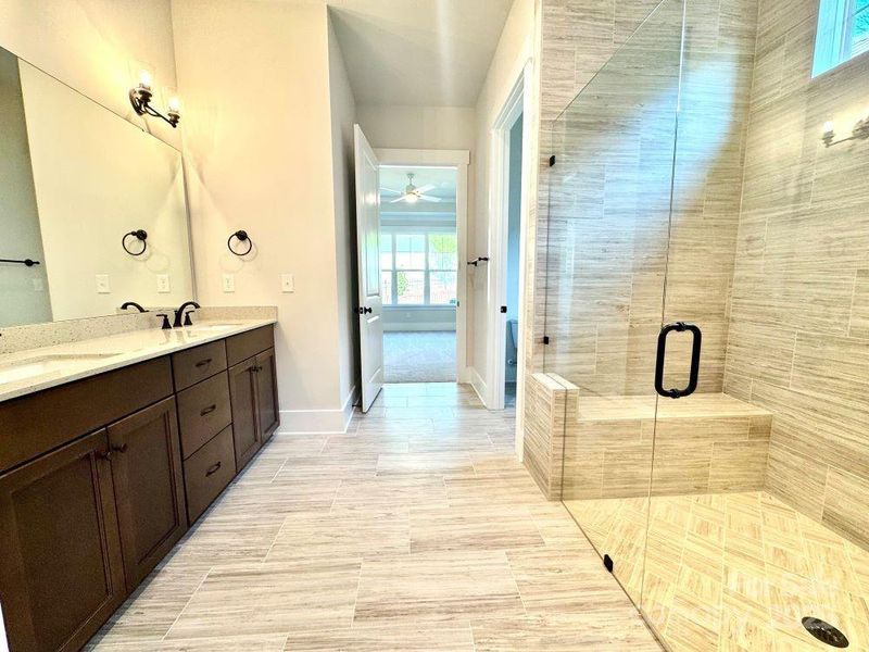 Image 26 of a home in Cumberland.