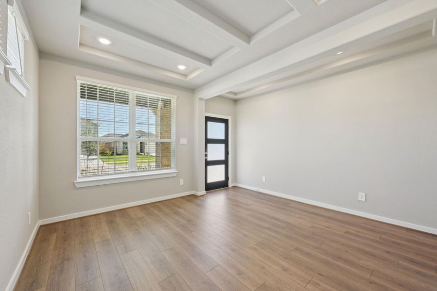 Photo is not of the actual home, but is an inspirational photo of builder’s model home and may depict options, furnishings, and/or decorator features that are not included Photo is not of the actual home, but is an inspirational photo of builder’s model home and may depict options, furnishings, and/or decorator features that are not included