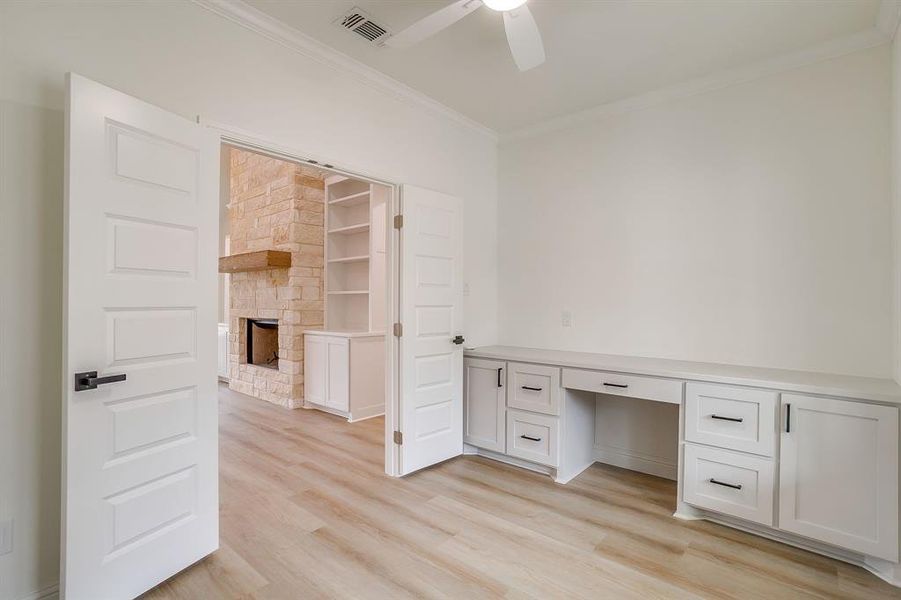 Furnished interior view inside a new home in , Granbury (Image 6). Furnished interior view inside a new home in , Granbury (Image 6).