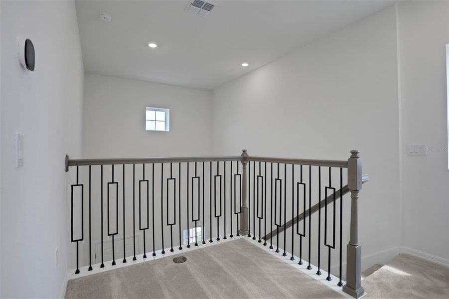Spacious, unfurnished interior of a new home in Turnleaf, Punta Gorda (Image 12).
