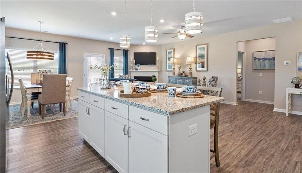 Furnished interior view inside a new home in Oakmont, Dallas (Image 4).