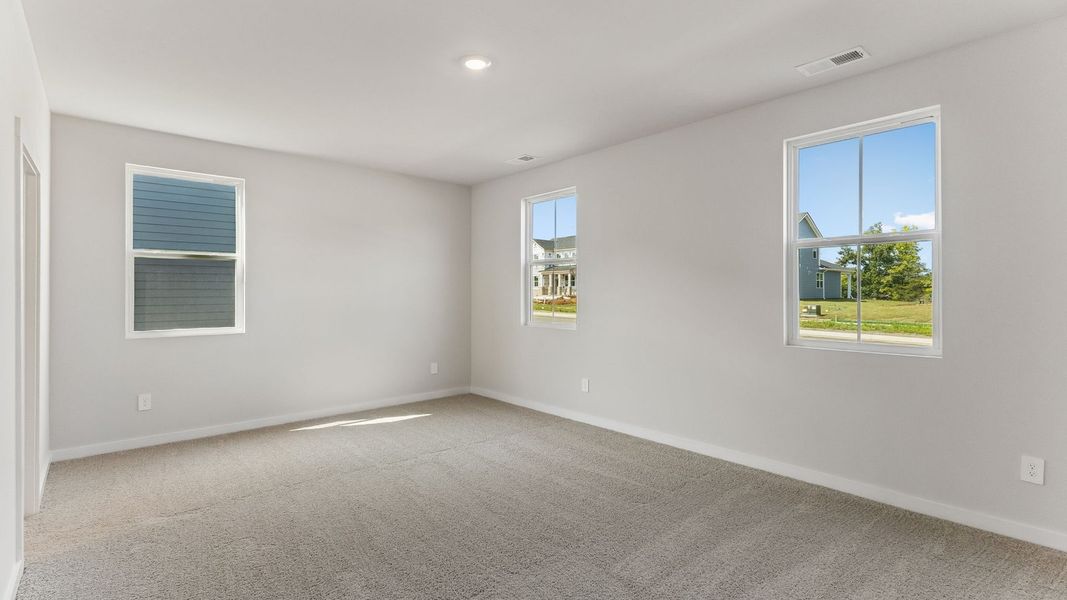 Spacious, unfurnished interior of a new home in Reserve at Hickory Ridge, Columbia (Image 34). Spacious, unfurnished interior of a new home in Reserve at Hickory Ridge, Columbia (Image 34).
