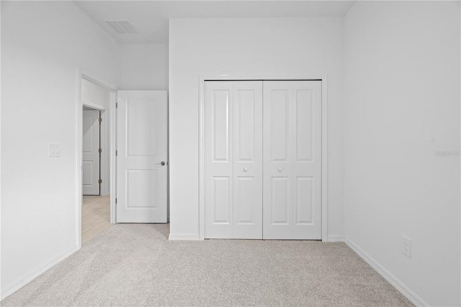 Spacious, unfurnished interior of a new home in Angeline, Land O' Lakes (Image 21).