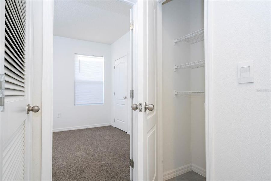 Spacious, unfurnished interior of a new home in Astonia, Davenport (Image 43).