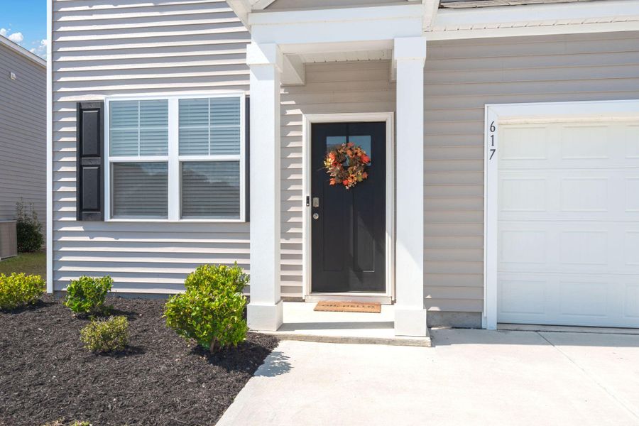 Exterior details and patio area of a home in , Summerville (Image 4).