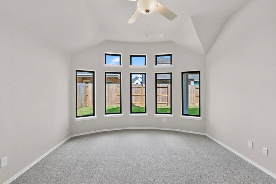 Spacious, unfurnished interior of a new home in Grand Central Park, Conroe (Image 15).