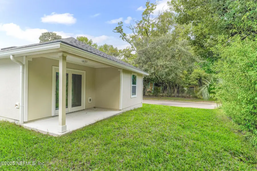 Exterior details and patio area of a home in , Jacksonville (Image 3). Exterior details and patio area of a home in , Jacksonville (Image 3).