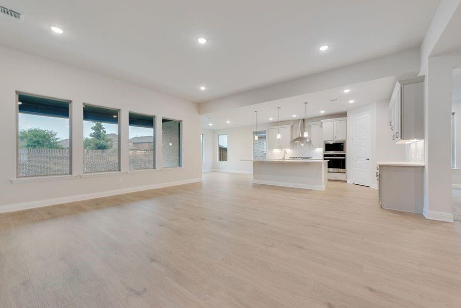 Spacious, unfurnished interior of a new home in Valencia On The Lake, Little Elm (Image 29).