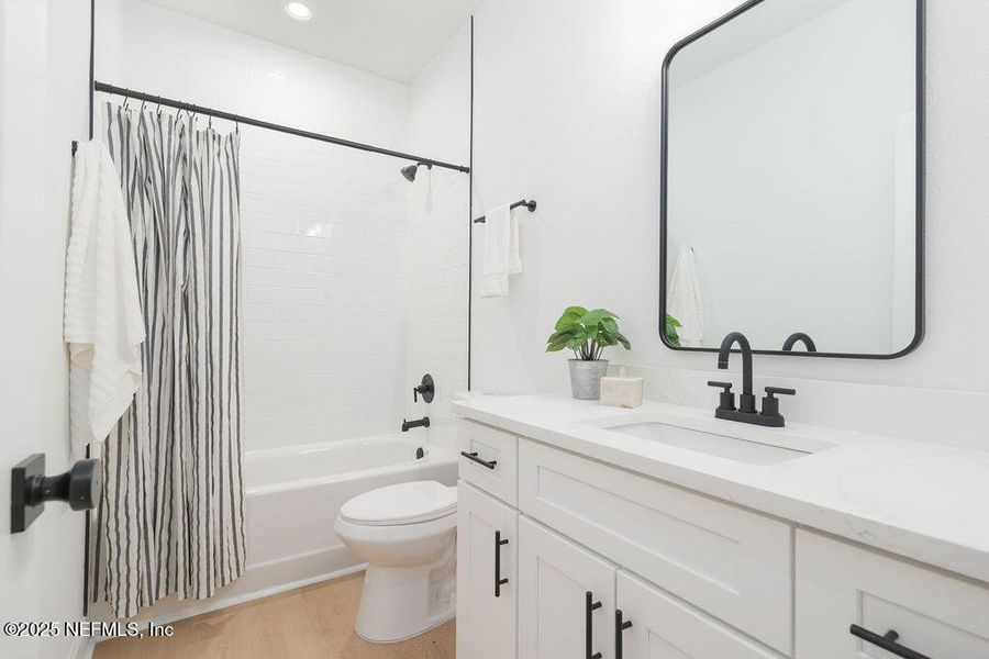 Furnished interior view inside a new home in , Keystone Heights (Image 17).