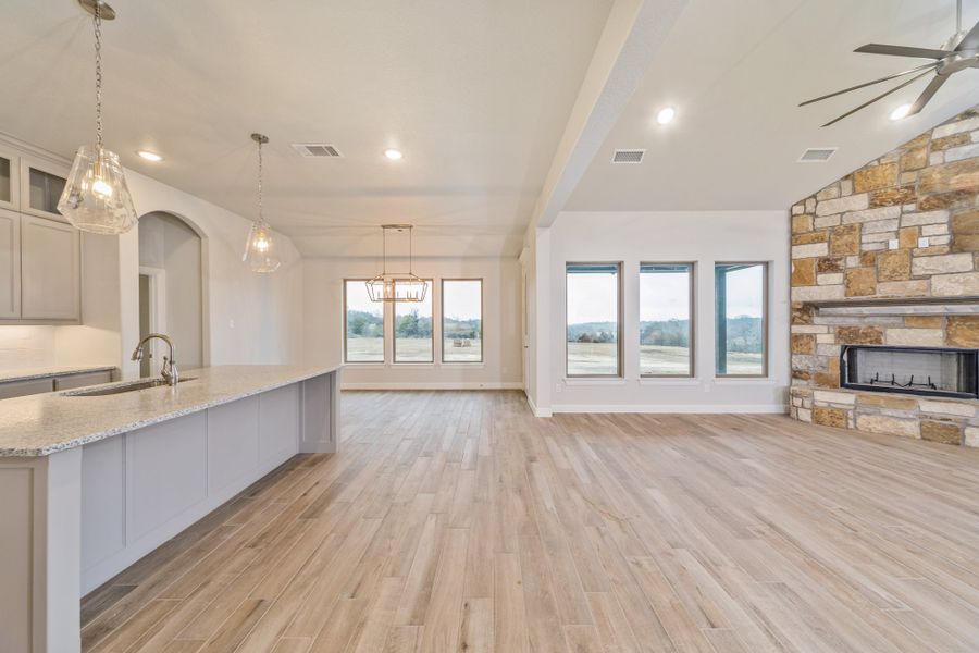 Image 23 representing the The Hudson by Doug Parr Custom Homes in Monarch Manor, Poolville, TX.