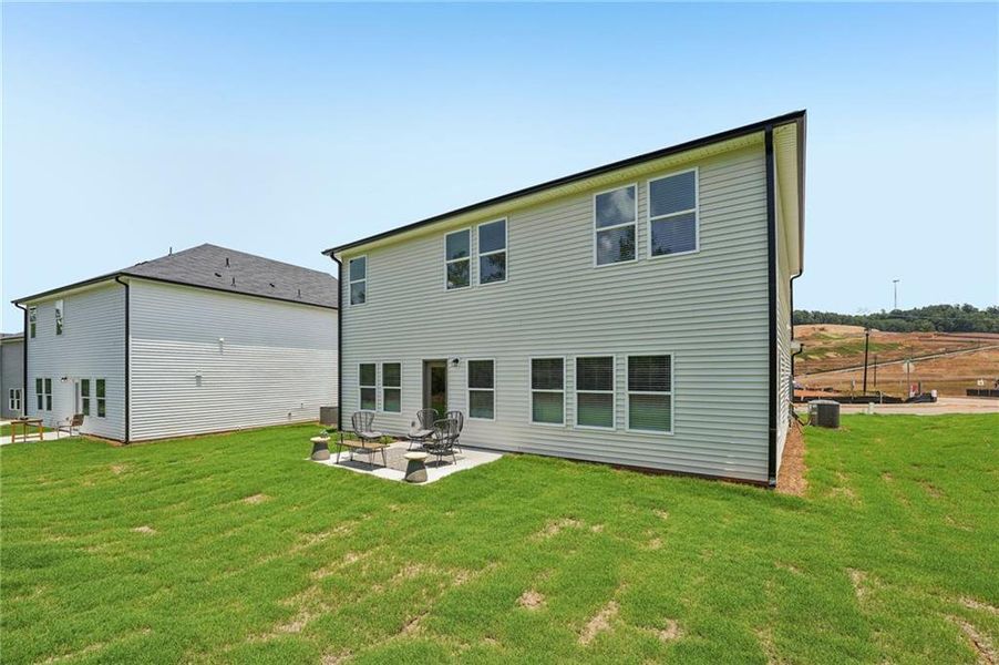 Exterior details and patio area of a home in Manning Mill, Adairsville (Image 30).