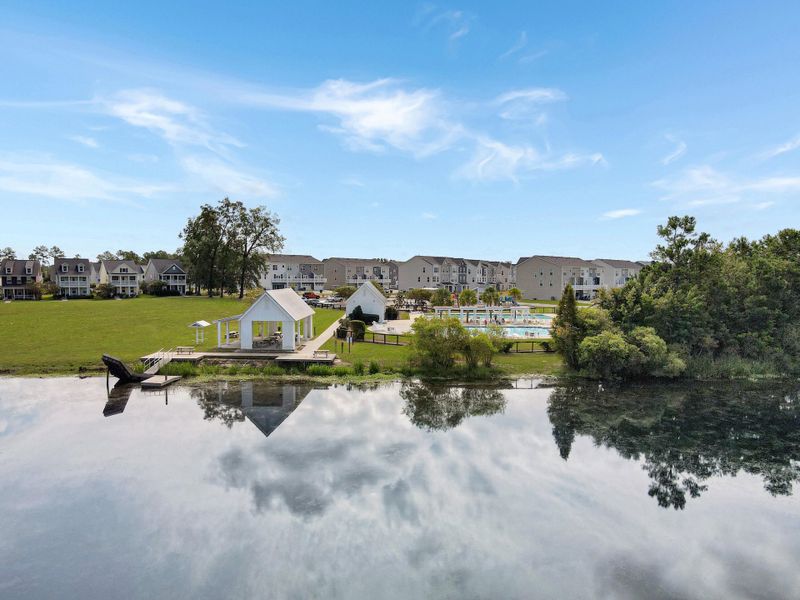 Community amenities in , Moncks Corner (Image 57).