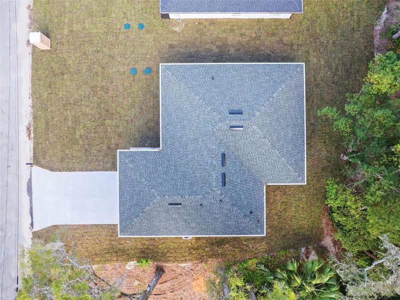 Image 34 of a home in . Image 34 of a home in .