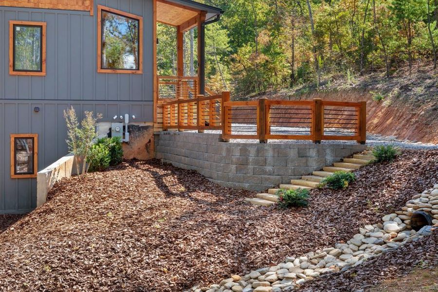 Exterior details and patio area of a home in , Blue Ridge (Image 27).
