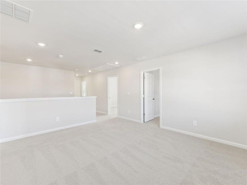 Spacious, unfurnished interior of a new home in Preserve at Mountain Creek, Pendergrass (Image 15).
