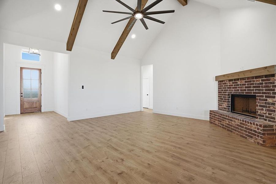 Spacious, unfurnished interior of a new home in , Springtown (Image 20).