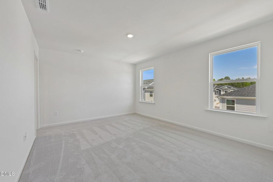 35-web-or-mls-Rabbitbrush St-S2304-035