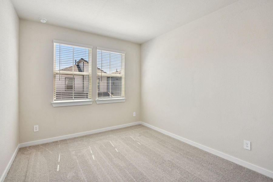 Photo is not of the actual home, but is an inspirational photo of builder’s model home and may depict options, furnishings, and/or decorator features that are not included Photo is not of the actual home, but is an inspirational photo of builder’s model home and may depict options, furnishings, and/or decorator features that are not included