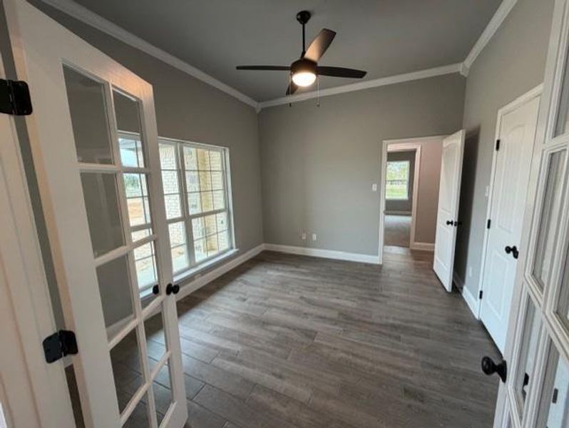 Spacious, unfurnished interior of a new home in , Springtown (Image 12).
