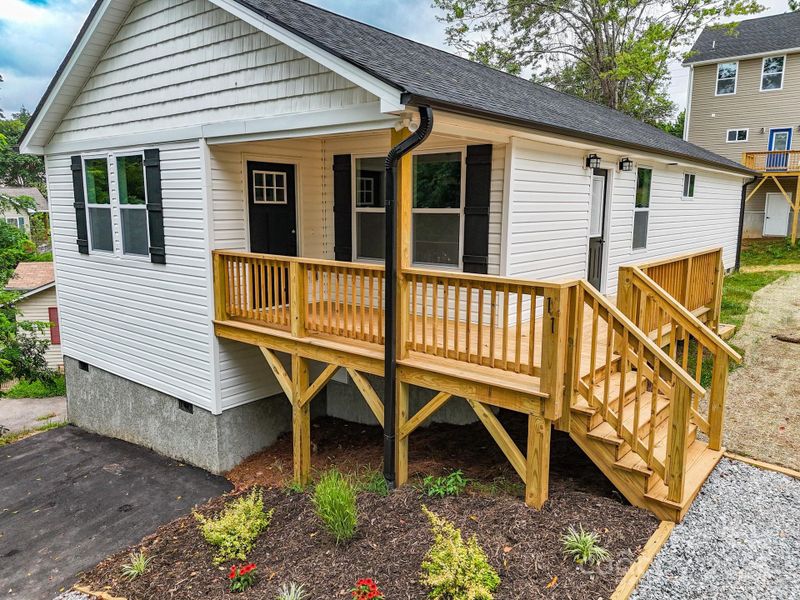 Image 46 of a home in .