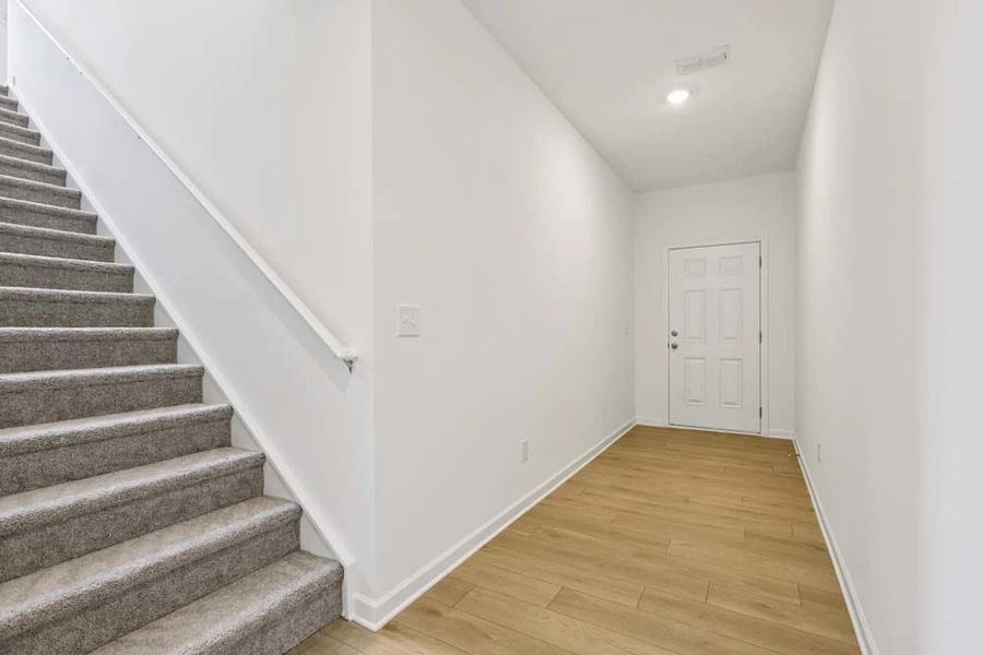 Spacious, unfurnished interior of a new home in Leydenview, Mableton (Image 9). Spacious, unfurnished interior of a new home in Leydenview, Mableton (Image 9).