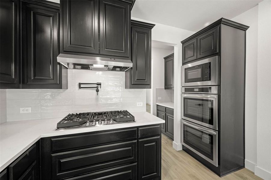 210 Tradd- Kitchen-3